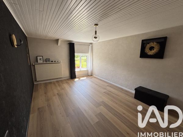 Maison à vendre 6 pièces 185 m² Saint-Méen-le-Grand