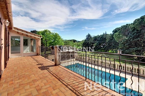 Maison Vidauban 4 pièce(s) 113m2 - terrain 3588m2 - garage - piscine - pool house