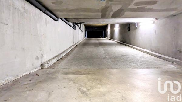 Parking à vendre 25 m² Lyon 8
