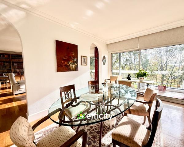 Appartement 5 pièces - 141 m²