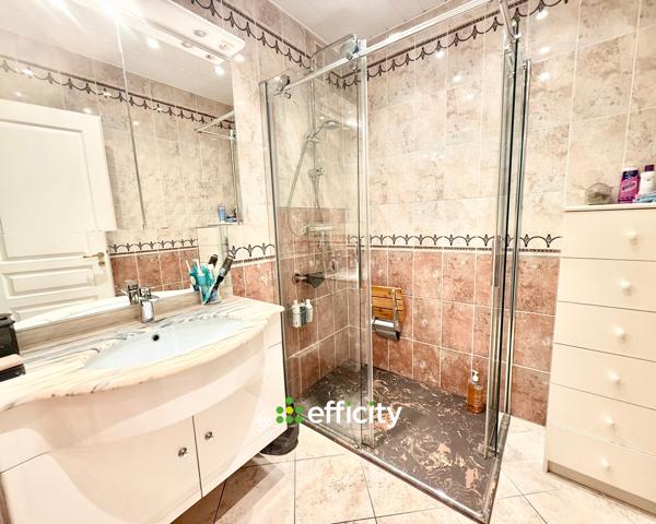 Appartement 5 pièces - 141 m²