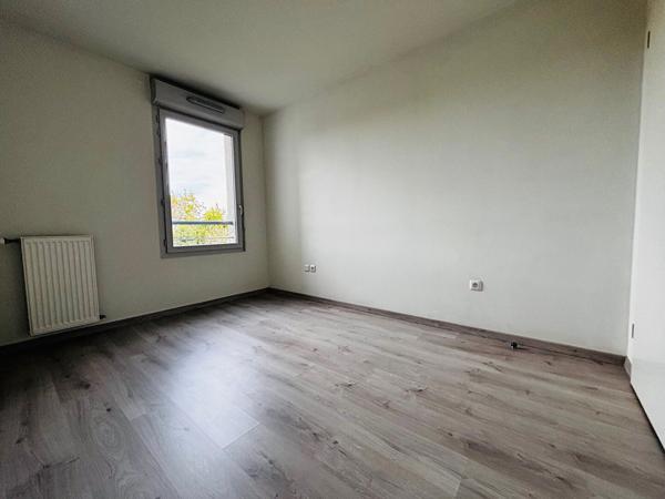 T3 Toulouse METRO ROSERAIE avec terrasse