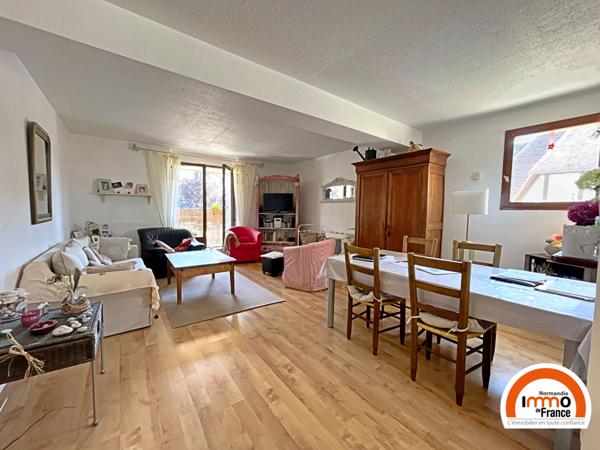 Appartement Saint Etienne Du Rouray 4 pièce(s) 114.62 m2