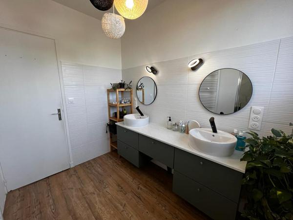 Grande maison de 197m² avec 6 chambres à proximité de St-Sulpice la Pointe !