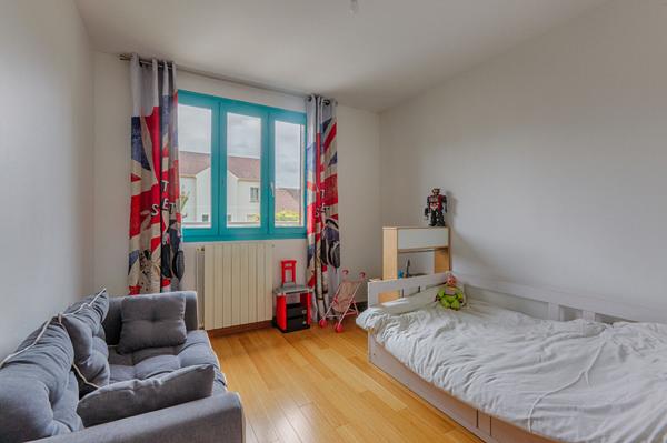 Maison Fontenay Le Fleury 6 pièce(s) de 170m2