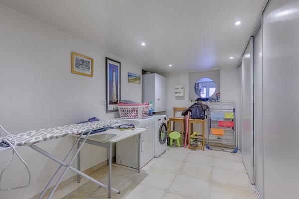 Maison Fontenay Le Fleury 6 pièce(s) de 170m2