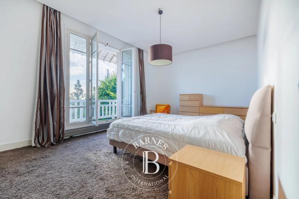 Triel-sur-Seine, Maison 6 Chambres -  315 m² à vendre