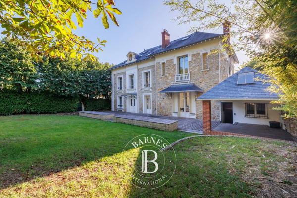 Triel-sur-Seine, Maison 6 Chambres -  315 m² à vendre