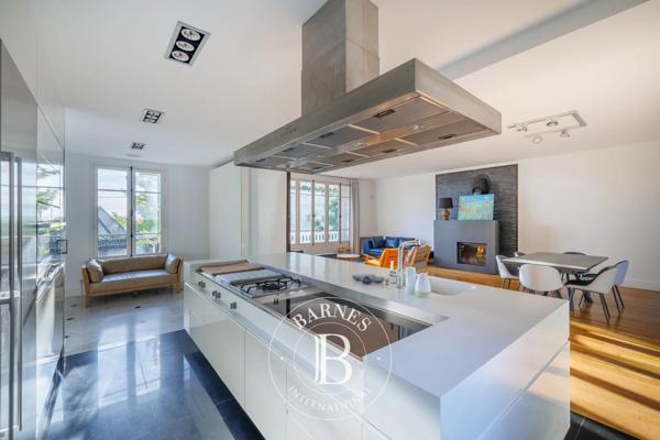 Triel-sur-Seine, Maison 6 Chambres -  315 m² à vendre