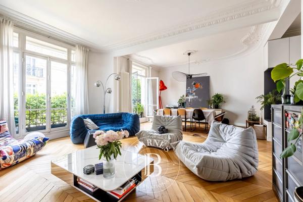 Paris 15ème, Appartement 2 Chambres -  94 m² à vendre