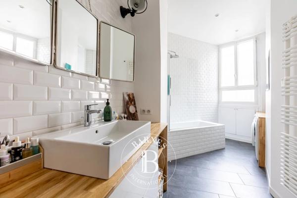 Paris 15ème, Appartement 2 Chambres -  94 m² à vendre