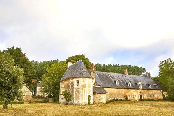 Baugé-en-Anjou, Propriété 7 Chambres -  570 m² à vendre