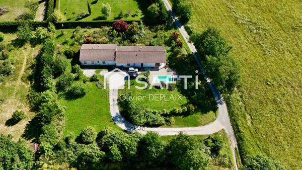 Exceptionnel! Maison contemporaine de plain-pied avec piscine et vue sur les Pyrénées, à 10 minutes de Nérac.