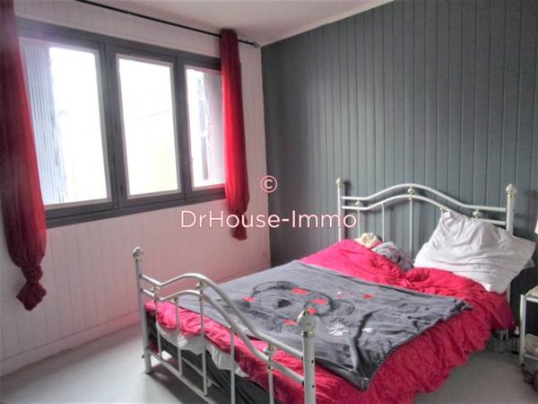 Immeuble à vendre 6 pièces de 243 m²