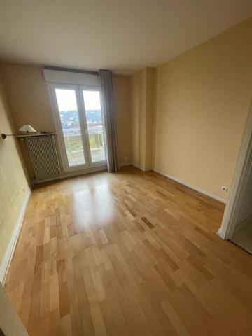 Rare au Puy-en-Velay : Superbe appartement de 136 m² avec terrasse panoramique