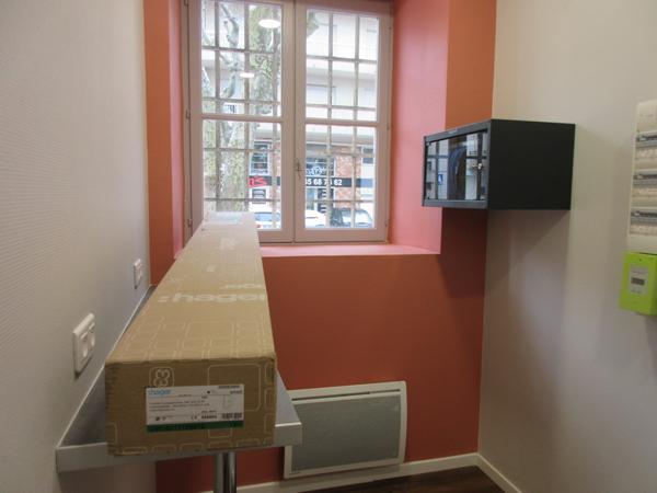 LOCAL EN REZ-DE-CHAUSSEE - LOCATION LOCAL BUREAU RODEZ