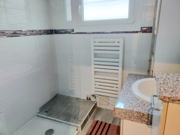 À vendre - Maison ancienne, 4 pièces située à Vierzon (18100)