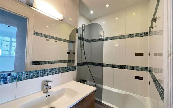 Appartement à louer    3 pièces •  Toulouse