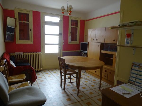Vente Maison160 m² - 9 Pièces - MAREUIL SUR ARNON (18290)