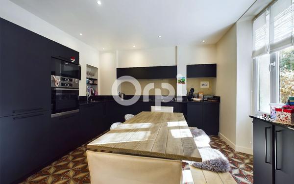 Maison à vendre    5 pièces • 112,62 m2 Pégomas