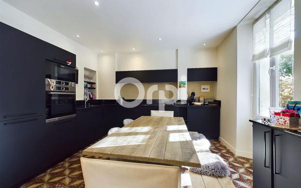 Maison à vendre    5 pièces • 112,62 m2 Pégomas