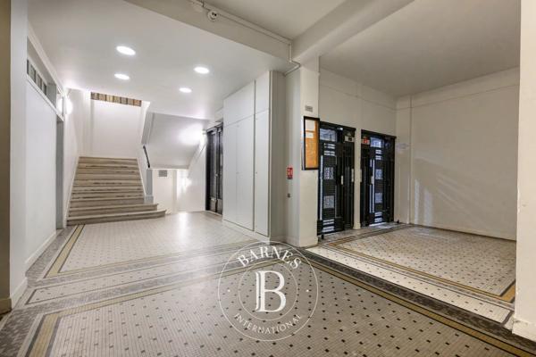 Paris 2ème, Appartement 3 Chambres -  137 m² à vendre