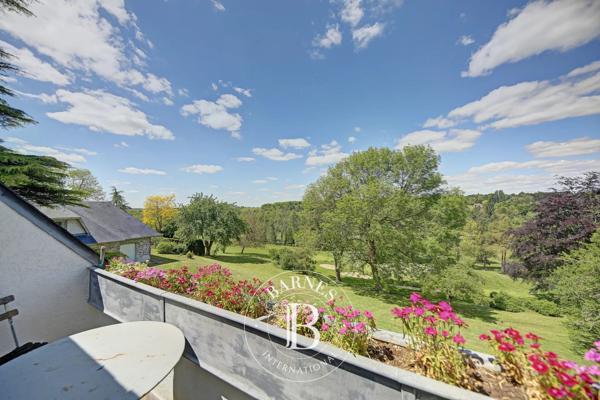 Saint-Nom-la-Bretèche, Maison  462 m² à vendre