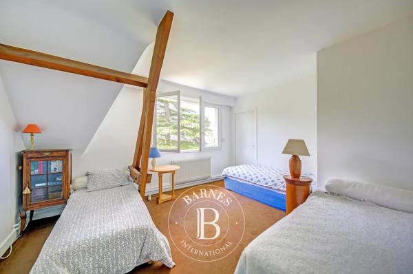 Saint-Nom-la-Bretèche, Maison  462 m² à vendre