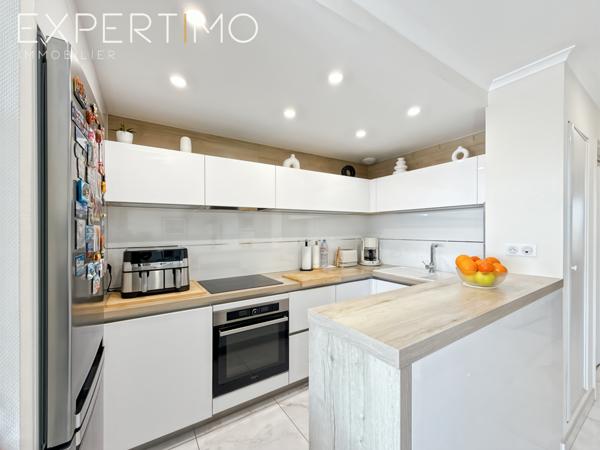 Valras-Plage (34350) Superbe appartement de type 3 avec loggia de 14,4 M² secteur Récanettes