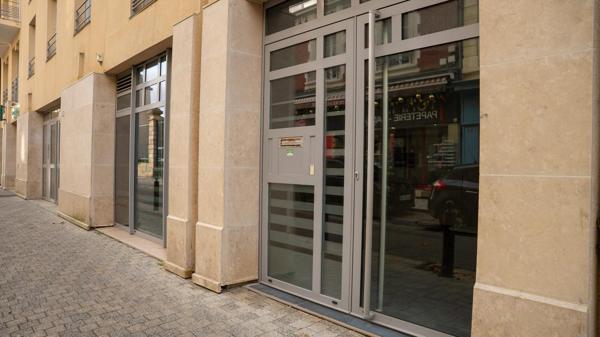 Local professionnel clé en main au cœur d’Alençon.