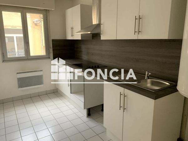 Location Appartement 3 pièces 69.7 m² - BATIMENT A3 Chartres 28000