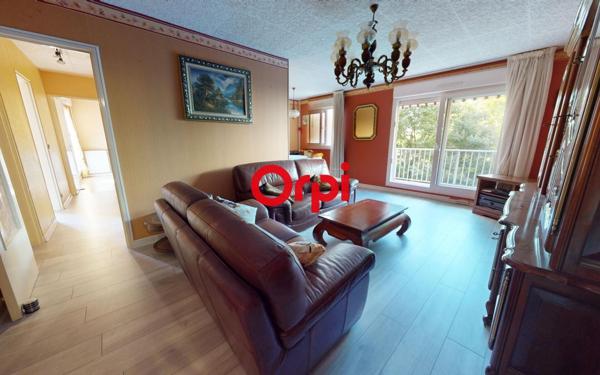 Appartement à vendre    4 pièces • 82 m2 Vaulx-en-Velin
