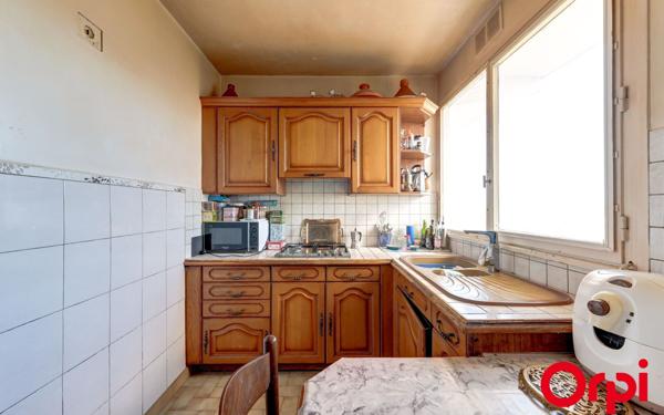 Appartement à vendre    4 pièces • 76 m2 Rillieux-la-Pape