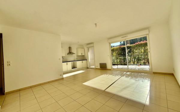 Appartement à vendre    3 pièces • 66,77 m2 La Colle-sur-Loup