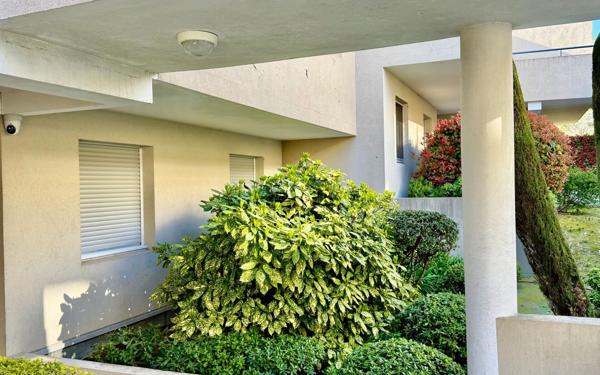 Appartement à vendre    3 pièces • 66,77 m2 La Colle-sur-Loup