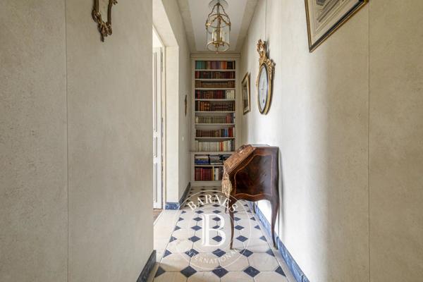 Paris 7ème, Appartement 2 Chambres -  99 m² à vendre