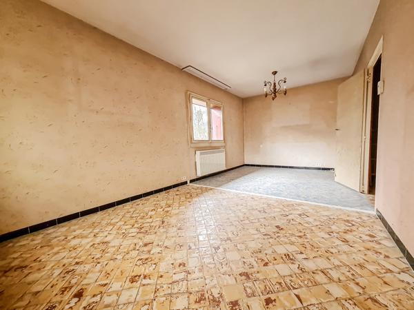 La Tour (74250) MAISON INDIVIDUELLE 90M² - TERRAIN 1160M² - LA TOUR 74250