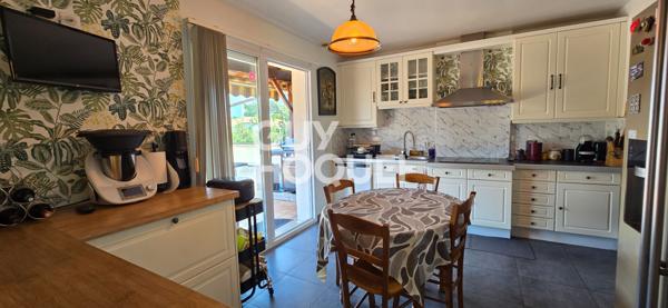 Maison à vendre de 6 pièces de 138 m²