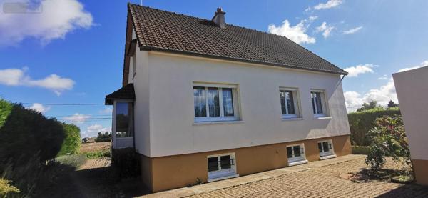 Maison à vendre à Neuville-aux-Bois dans le Loiret (45170), ref : HAM