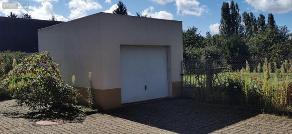 Maison à vendre à Neuville-aux-Bois dans le Loiret (45170), ref : HAM