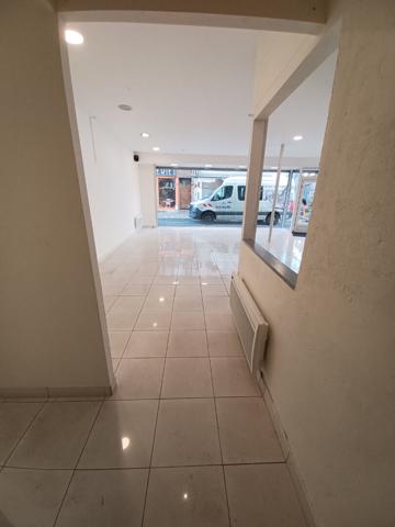 Local commercial Sainte Foy La Grande 80.78 m2