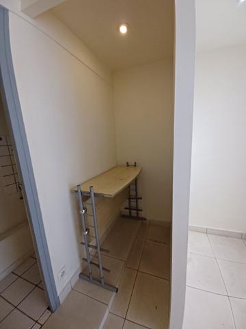 Local commercial Sainte Foy La Grande 80.78 m2