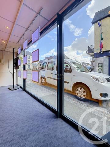 Immeuble à vendre  152,62 m 2   ST MEEN LE GRAND  - 35