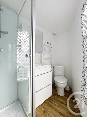 Immeuble à vendre  152,62 m 2   ST MEEN LE GRAND  - 35