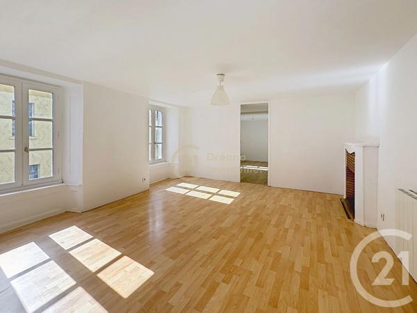 Immeuble à vendre  152,62 m 2   ST MEEN LE GRAND  - 35