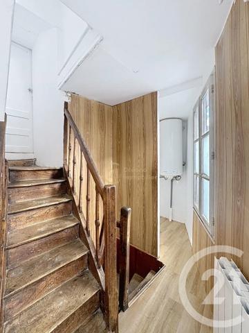 Immeuble à vendre  152,62 m 2   ST MEEN LE GRAND  - 35