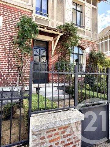 Maison à vendre  8 pièces - 171,51 m 2   ST QUENTIN  - 02