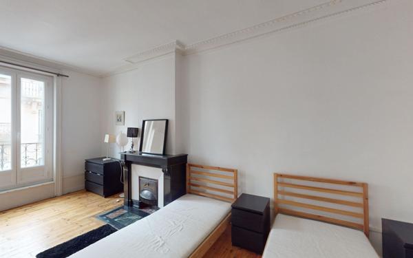 Appartement à louer    2 pièces •  Saint-Étienne