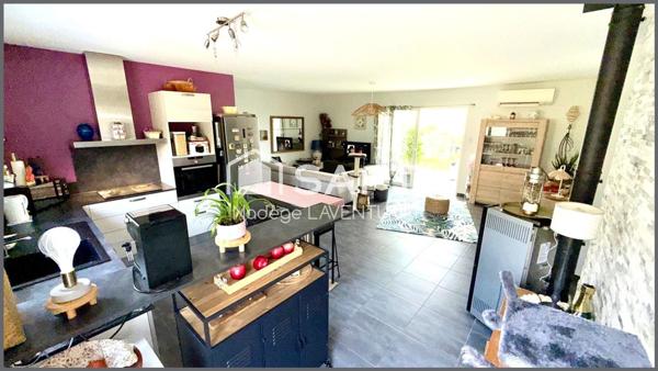 Maison récente T4 de 104 m² à Bastelicaccia