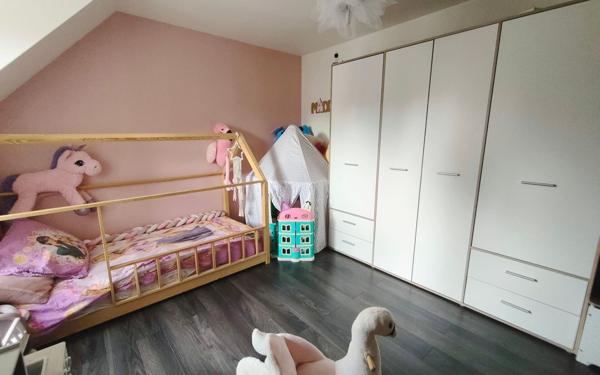 Maison à vendre    5 pièces • 115 m2 Épône